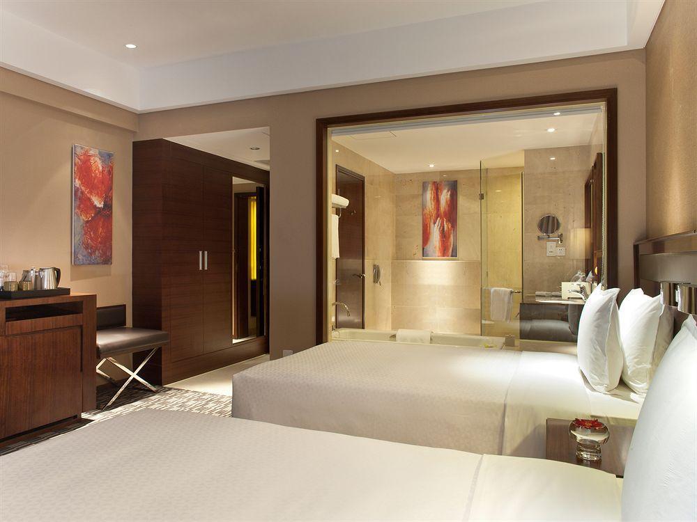 Four Points By Sheraton Taicang Exteriör bild