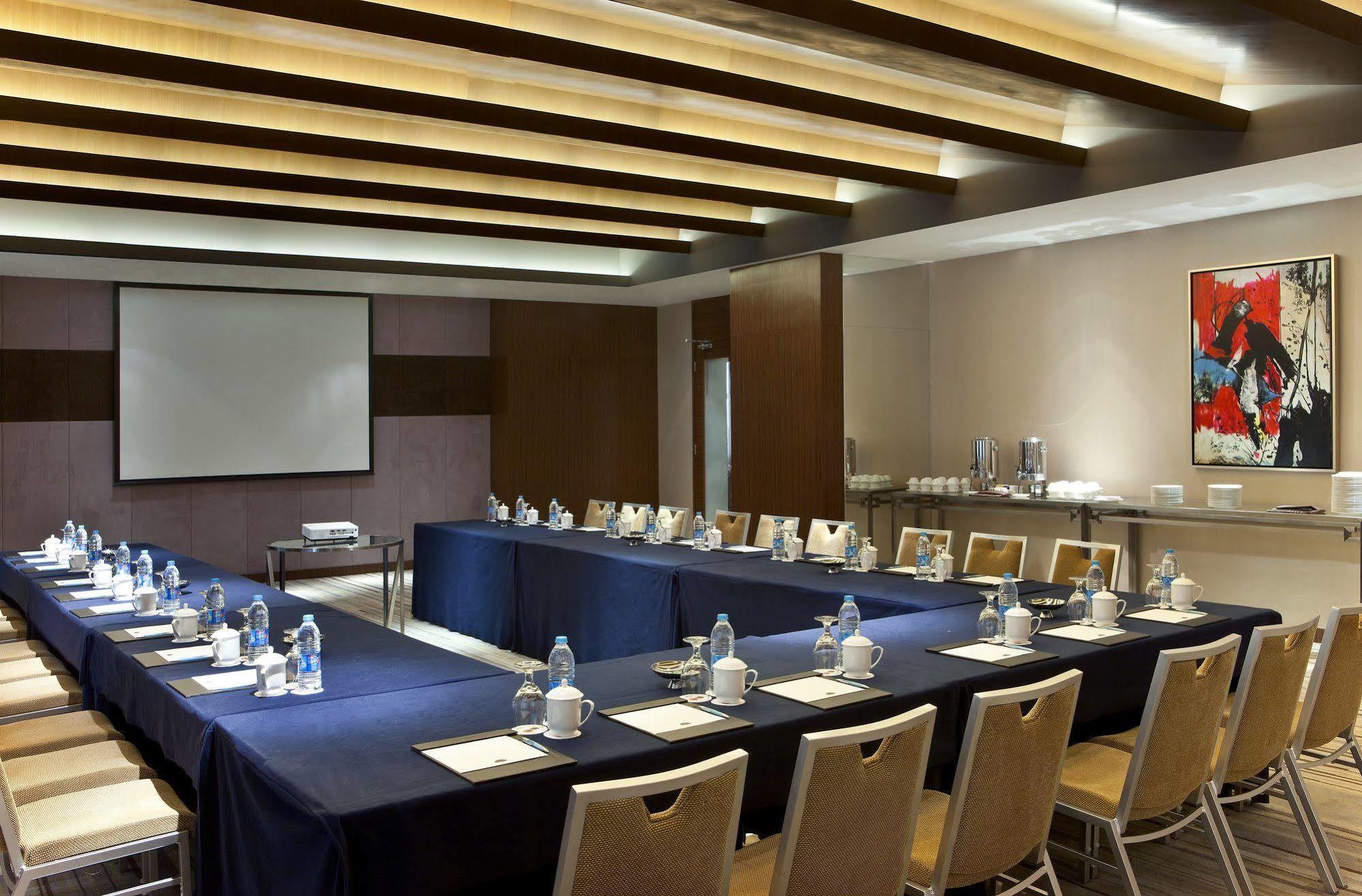 Four Points By Sheraton Taicang Exteriör bild
